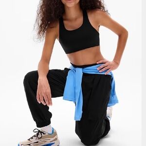 Athleta Girl Cloud Racerback Bra - size large 10/12